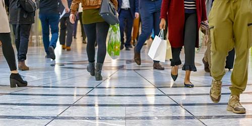 Shoppers retail floor_crop